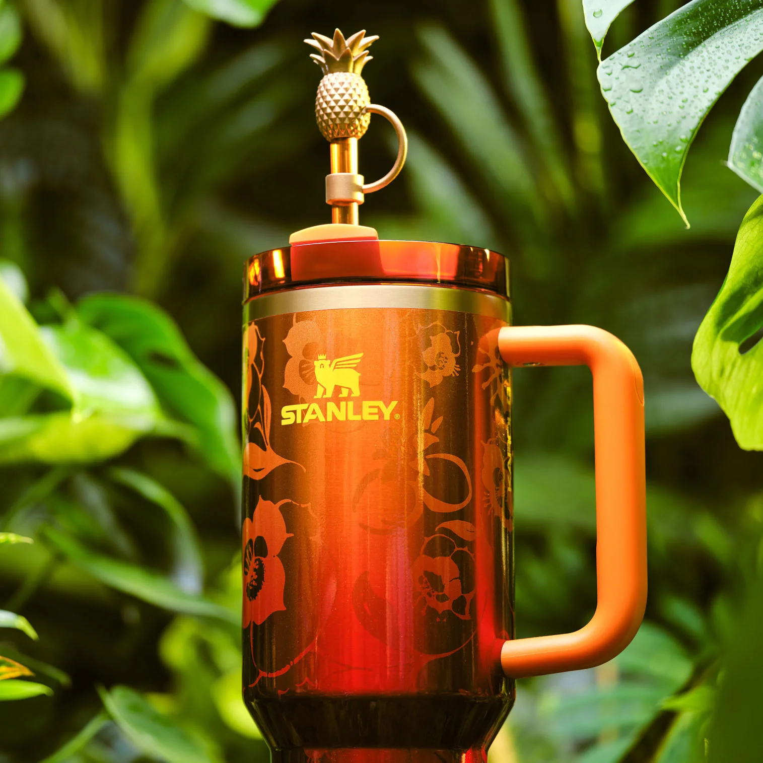 Stanley 1913 x Karol G Quencher® H2.0 FlowState™ Tumbler | 1.18L - Image 19